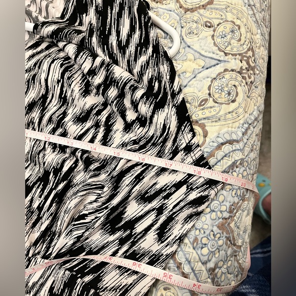 Sleeveless romper - Picture 5 of 12